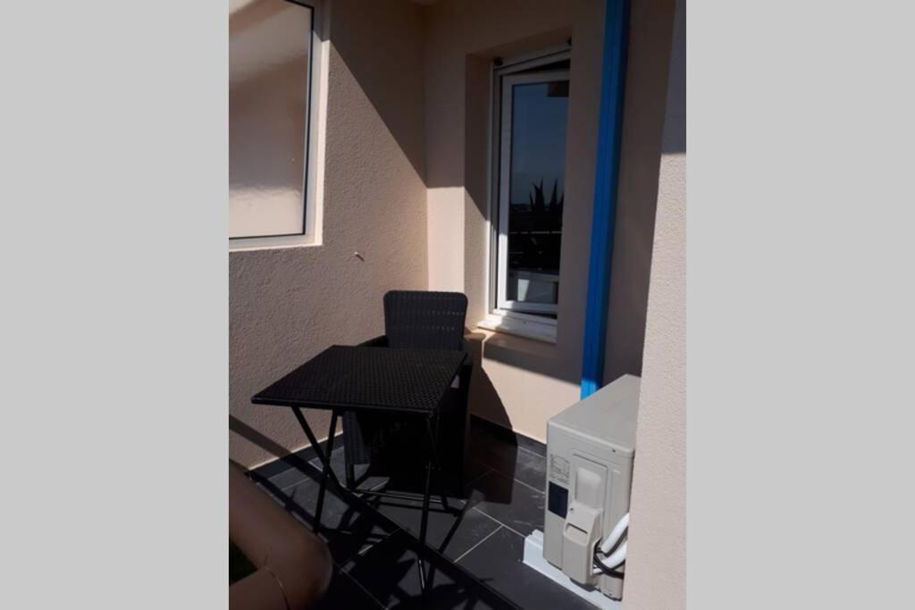 T2 Climatise Vue Sur Mer, Wifi, Piscine Et Parking Sète Dış mekan fotoğraf